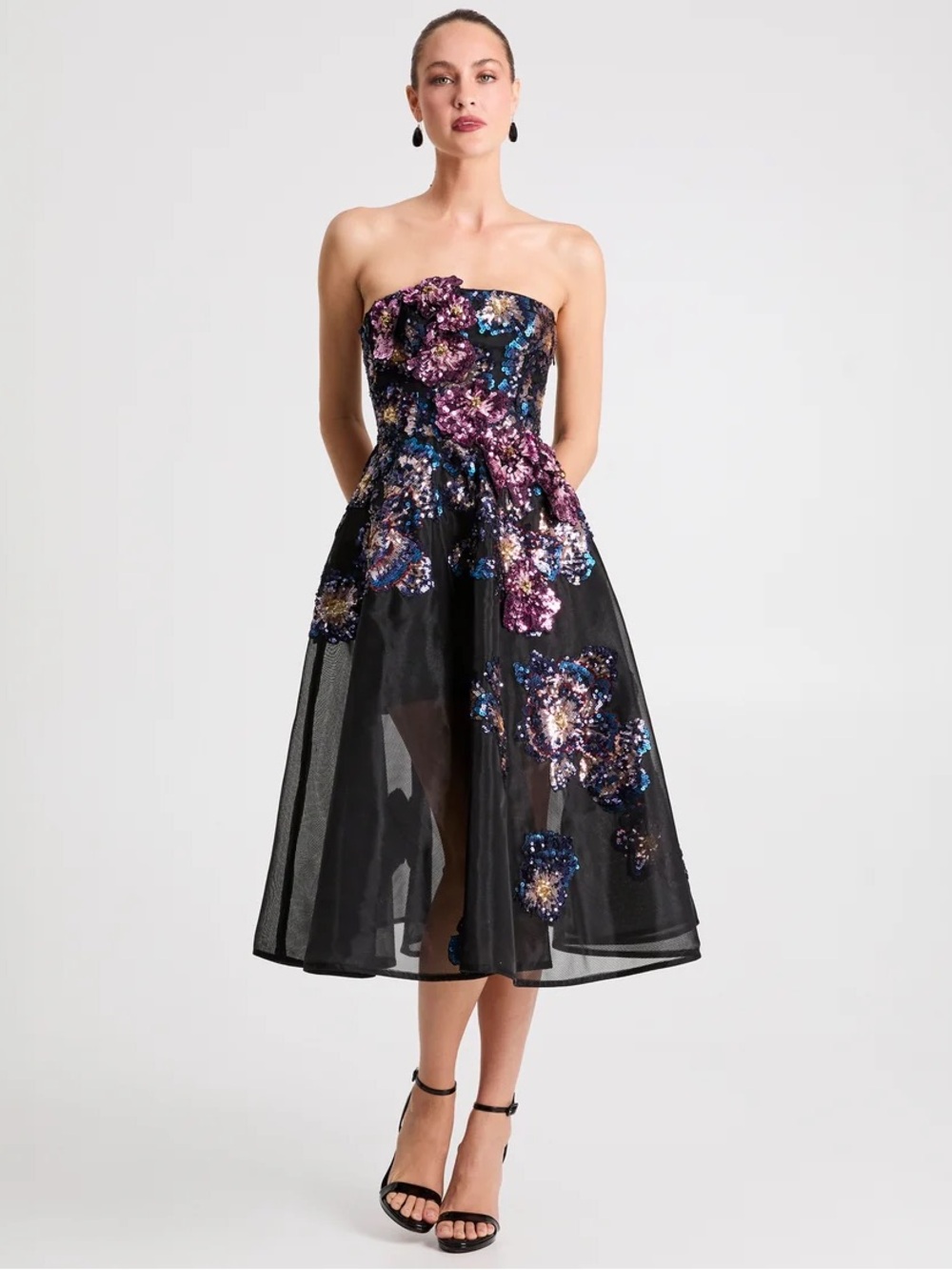 HELSI Valeria dress, side zip, strapless, sequin embellishment, size M